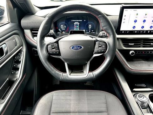 Used 2025 Ford Explorer ST-Line AWD/4WD image 22
