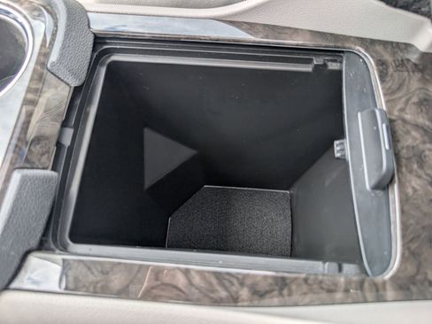 Used 2011 GMC Acadia Denali FWD image 24