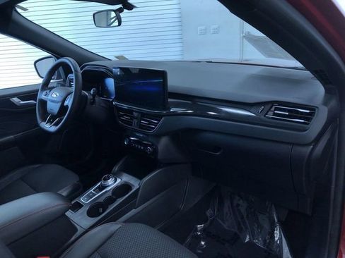 Used 2024 Ford Escape ST-Line w/ Tech Pack #1 AWD/4WD image 24