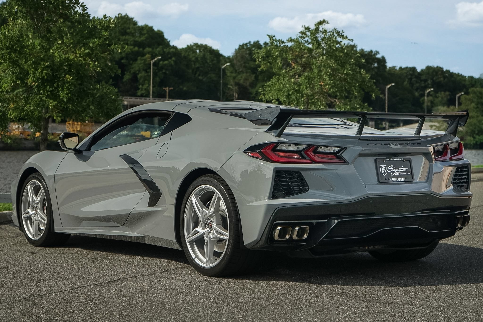 Used 2025 Chevrolet Corvette Stingray Preferred Cpe w/ Z51 Performance Package RWD image 6