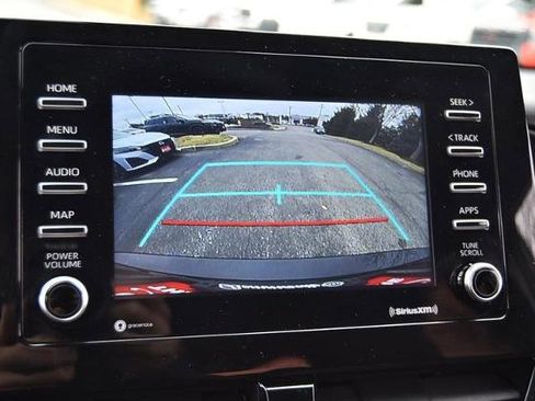 Used 2021 Toyota Camry SE image 12