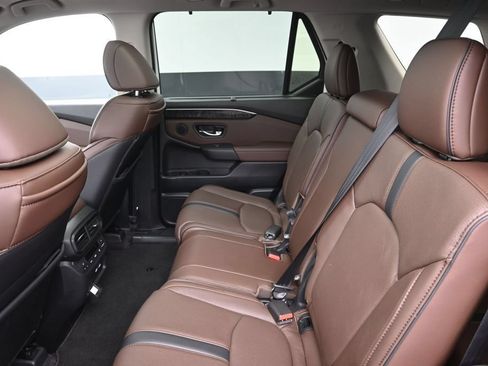 Used 2023 Honda Pilot Elite image 27