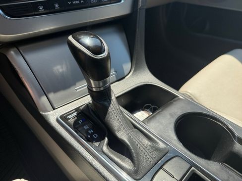 Used 2015 Hyundai Sonata Sport w/ Option Group 03 FWD image 20