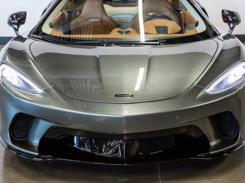 Used 2020 McLaren GT RWD image 5