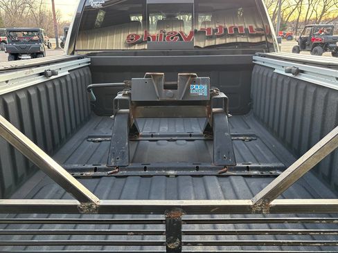 Used 2018 RAM 2500 Big Horn w/ Harvest Edition image 15