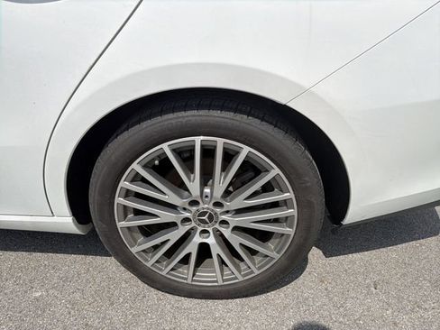 Used 2025 Mercedes-Benz CLA 250 image 19