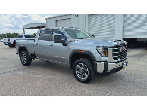 New 2026 GMC Sierra 2500 SLT AWD/4WD image 2
