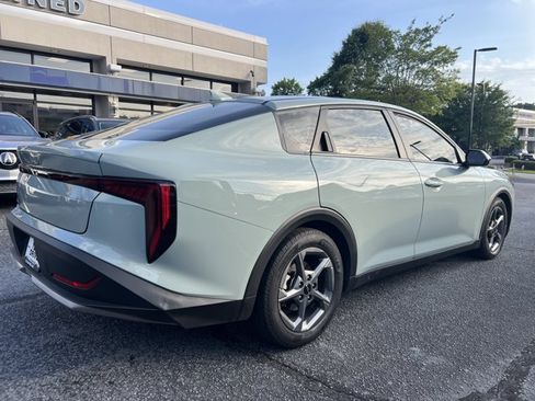 Used 2025 Kia K4 FWD image 5