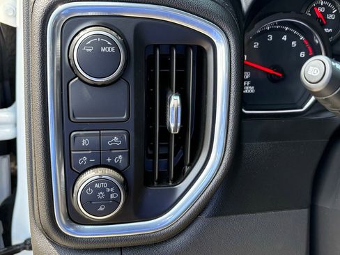 Used 2021 Chevrolet Silverado 1500 LTZ w/ LTZ Premium Package RWD image 31