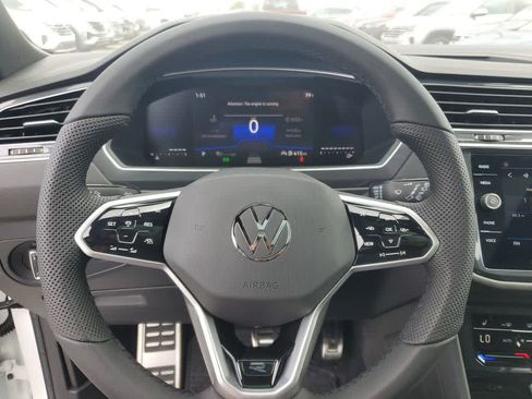 Used 2024 Volkswagen Tiguan SE R-Line FWD image 20