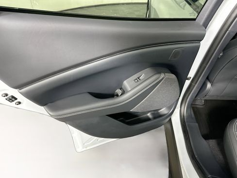 Used 2023 Ford Mustang Mach-E Premium RWD image 27