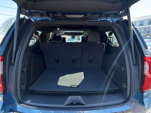 New 2026 GMC Yukon XL Elevation w/ Elevation Premium Package image 11