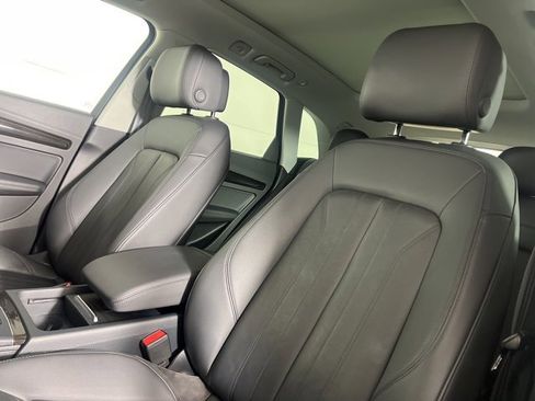 Used 2019 Audi Q5 2.0T Premium Plus w/ Premium Plus Package image 21