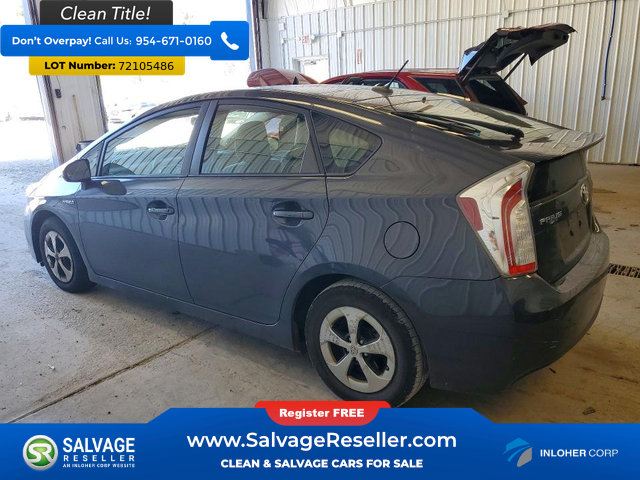 Used 2014 Toyota Prius Three w/ Solar Roof Package FWD image 3
