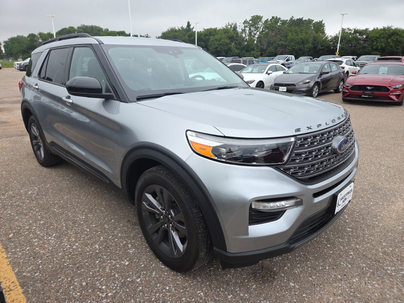Certified 2023 Ford Explorer XLT w/ Equipment Group 202A AWD/4WD image 18
