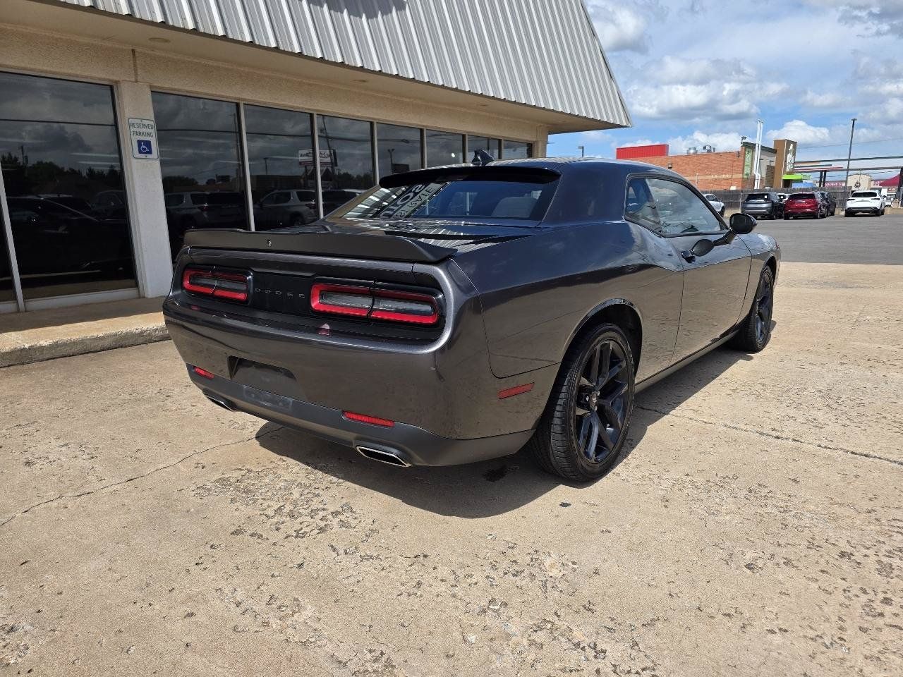 Used 2022 Dodge Challenger SXT w/ Blacktop Package RWD image 8