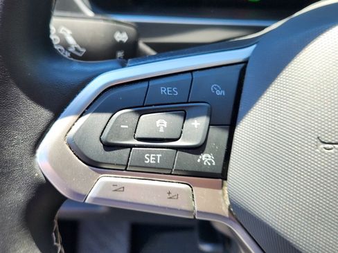Certified 2024 Volkswagen Tiguan SE AWD/4WD image 22