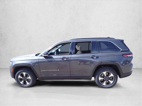 Used 2024 Jeep Grand Cherokee Limited 4xe AWD/4WD image 2