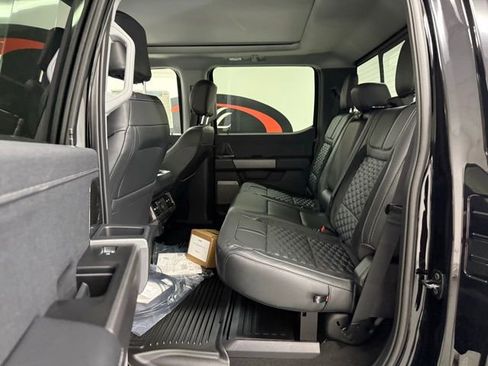 New 2026 Ford F250 Lariat w/ Black Appearance Package image 16
