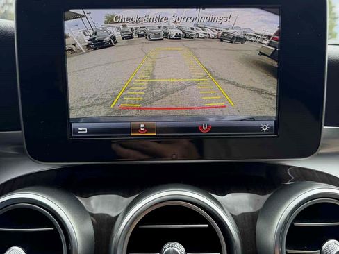 Used 2017 Mercedes-Benz C 300 Sedan image 9