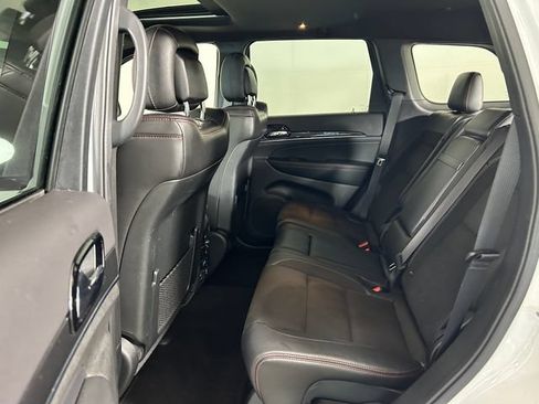 Used 2019 Jeep Grand Cherokee Trailhawk AWD/4WD image 25