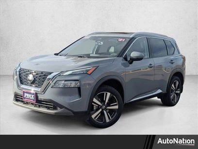 Used 2021 Nissan Rogue SL w/ Premium Package