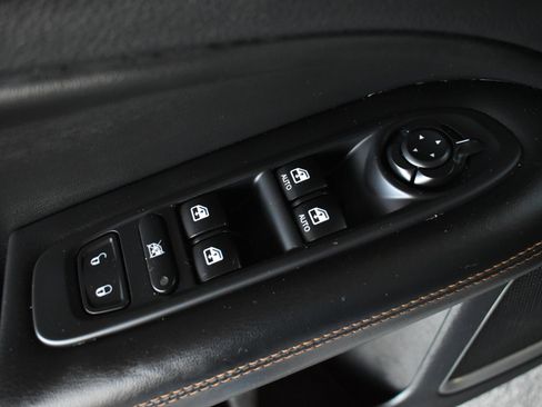 Used 2021 Jeep Compass Limited AWD/4WD image 13