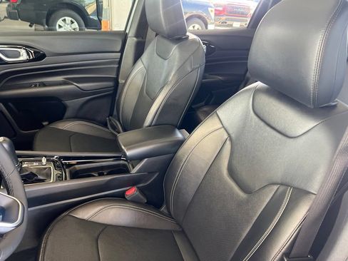 Used 2023 Jeep Compass High Altitude AWD/4WD image 5