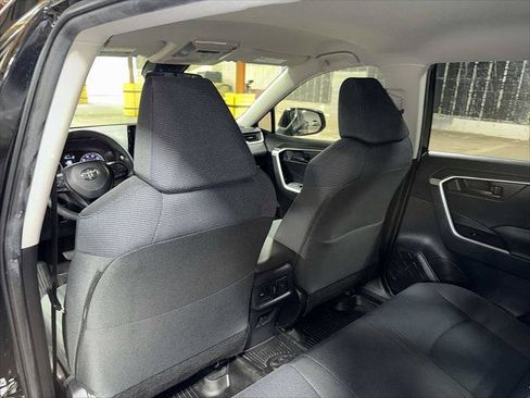 Certified 2022 Toyota RAV4 LE AWD/4WD image 26