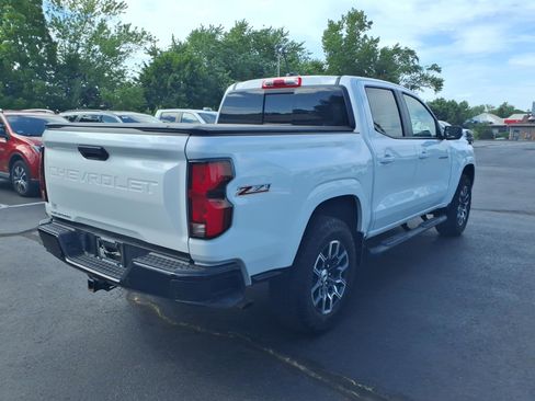 Used 2025 Chevrolet Colorado Z71 AWD/4WD image 8