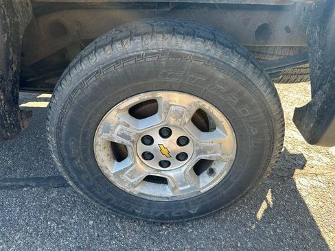 Used 2008 Chevrolet Silverado 1500 LT w/ Suspension Package, Off-Road AWD/4WD image 11
