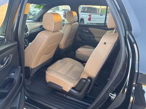 Certified 2023 Chevrolet Traverse Premier w/ LPO, Floor Liner Package image 10