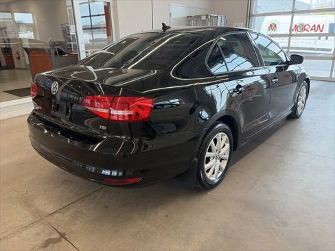 Used 2015 Volkswagen Jetta SE FWD image 4