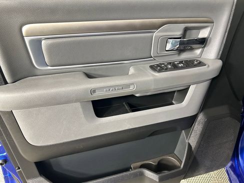 Used 2017 RAM 1500 Big Horn image 12