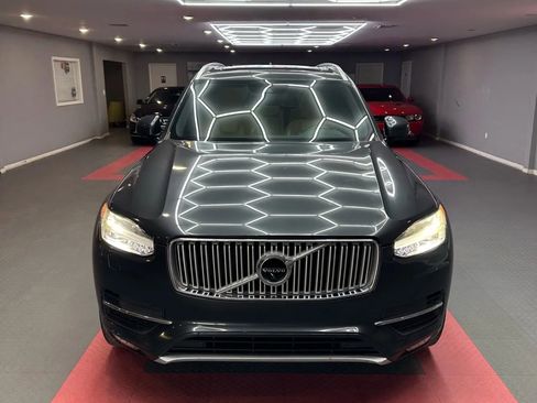 Used 2016 Volvo XC90 T6 Inscription w/ Vision Package image 9