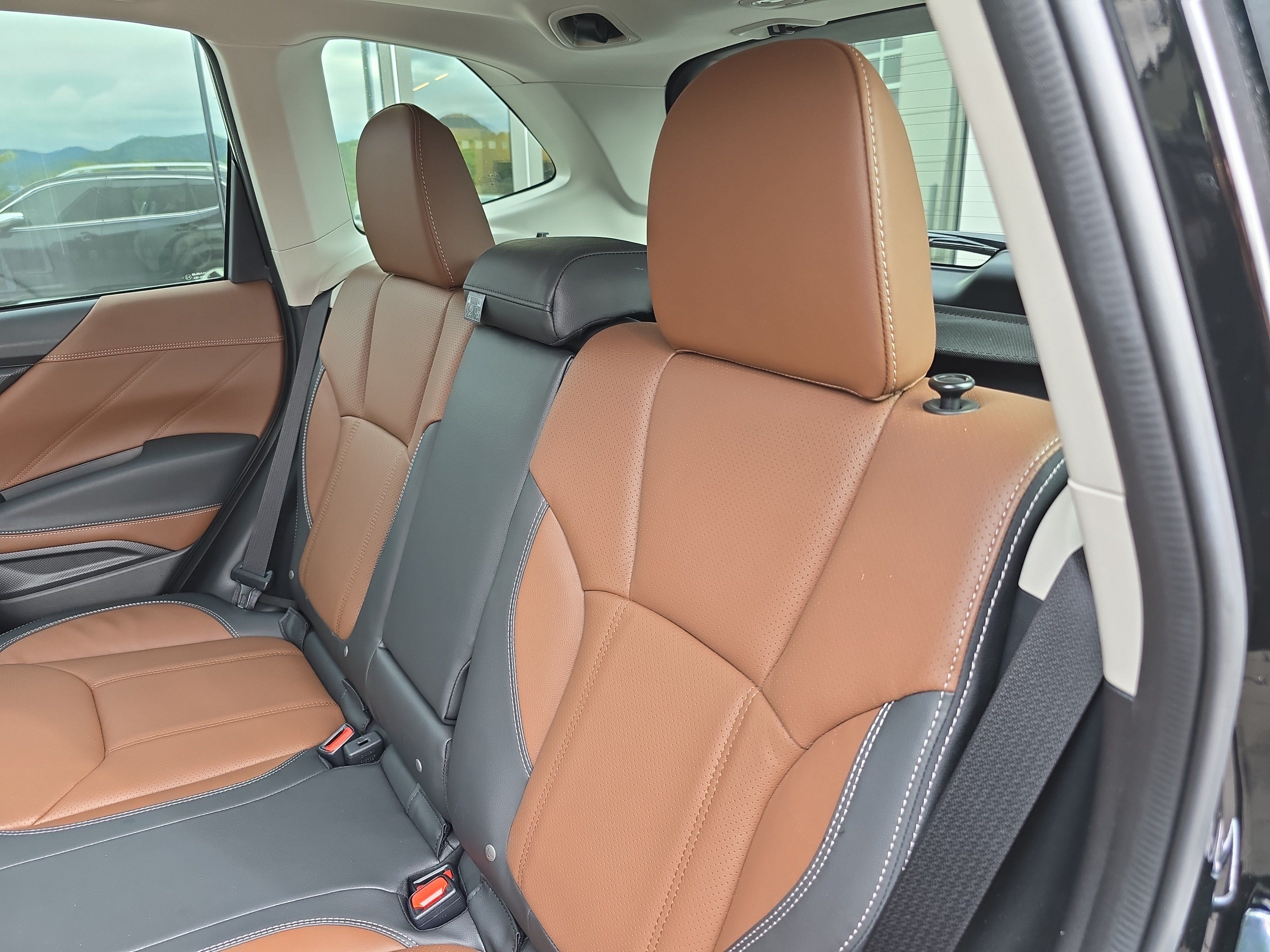 Used 2024 Subaru Forester Touring AWD/4WD image 14