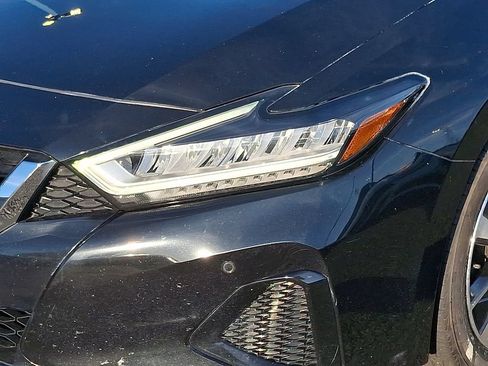 Used 2020 Nissan Maxima 3.5 SL w/ Floor Mat Group FWD image 9