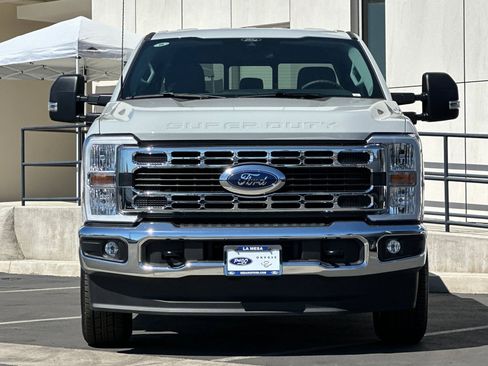 New 2026 Ford F250 XLT w/ F-250 >10K GVWR Package image 8