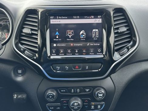 Used 2020 Jeep Cherokee Limited w/ Technology Group image 35