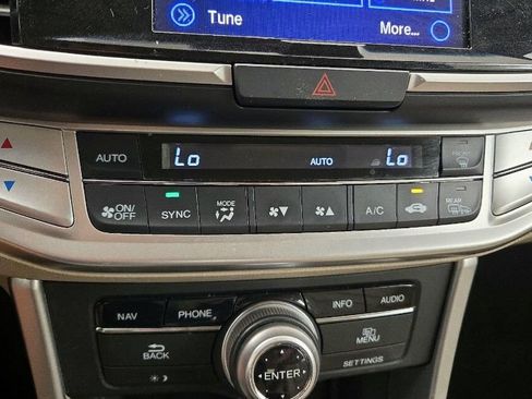 Used 2015 Honda Accord EX-L image 10