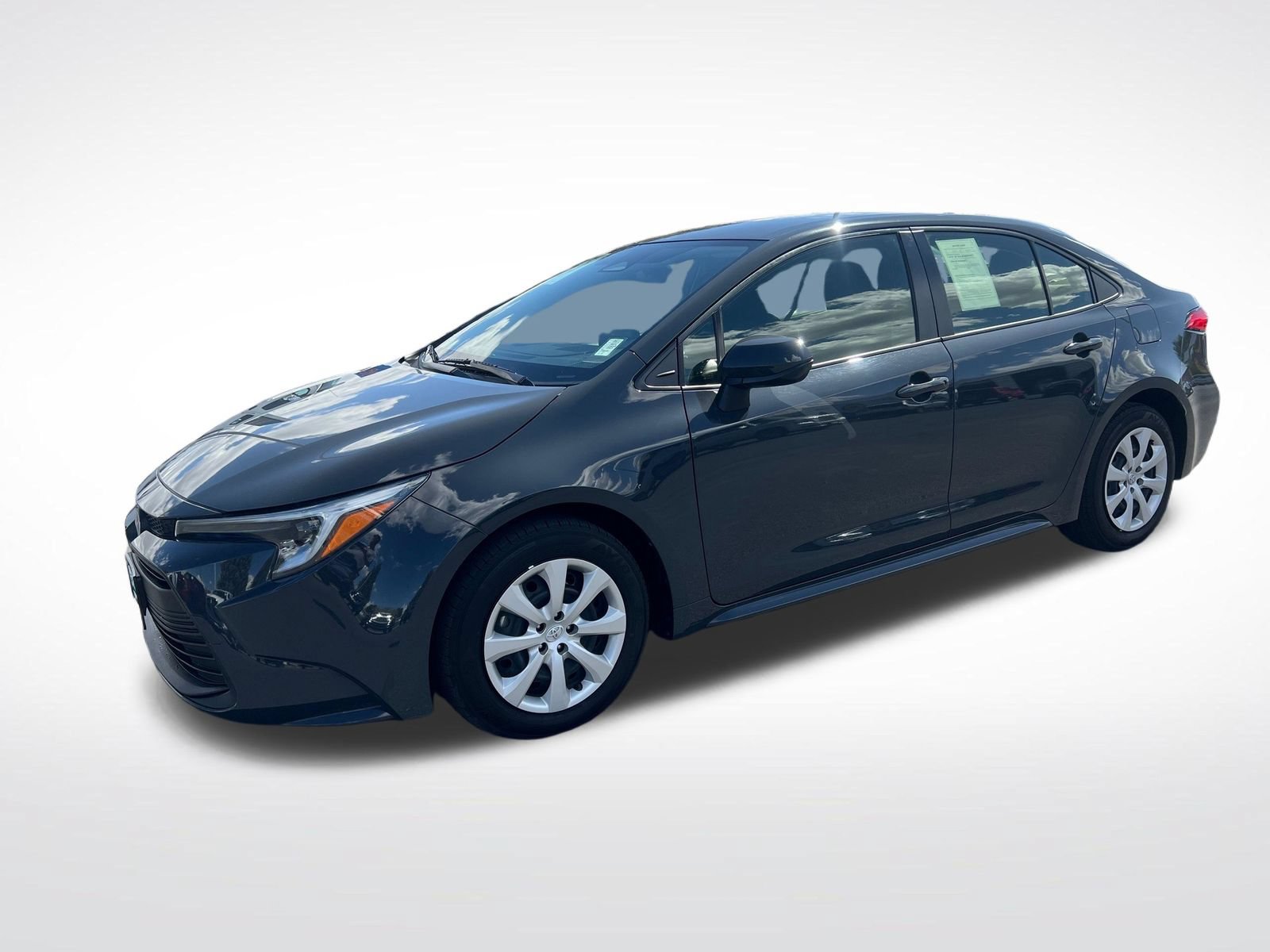 Used 2023 Toyota Corolla LE FWD image 7