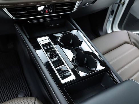 New 2026 Volkswagen Atlas SEL image 24