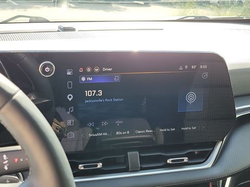 Used 2026 Chevrolet Equinox LT FWD image 22