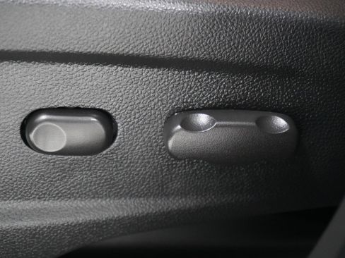 Used 2016 Buick Encore Premium w/ Experience Buick Package image 15