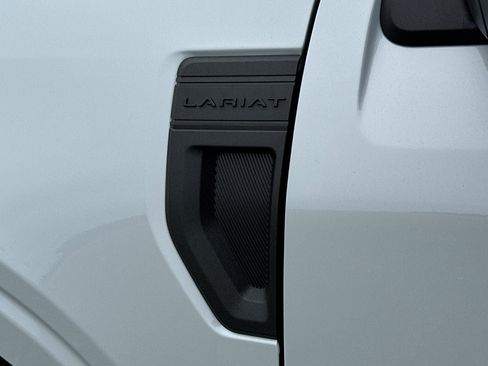 New 2026 Ford Maverick Lariat AWD/4WD image 23
