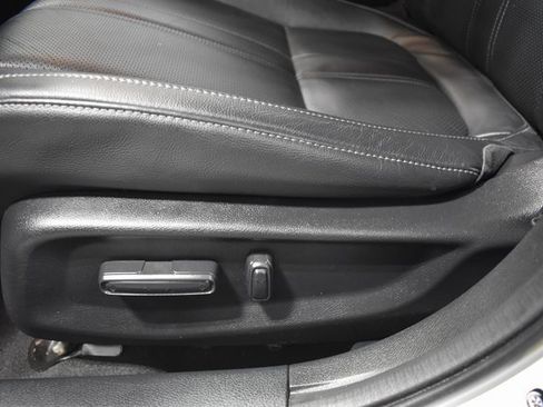 Used 2022 Honda Insight Touring image 16