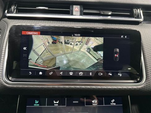 Used 2019 Land Rover Range Rover Velar R-Dynamic SE AWD/4WD image 67