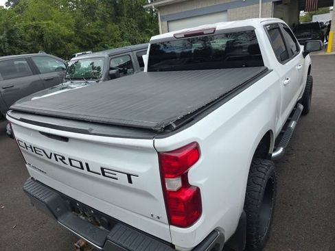 Used 2019 Chevrolet Silverado 1500 LT w/ All-Star Edition AWD/4WD image 9