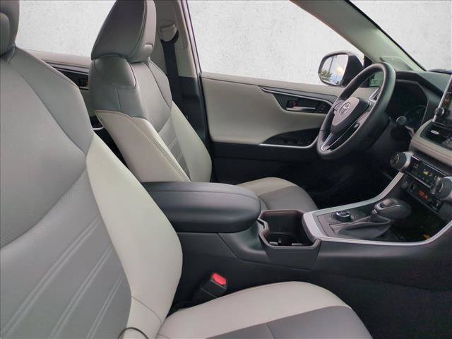 Certified 2022 Toyota RAV4 Limited AWD/4WD image 21