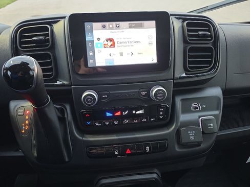 New 2026 RAM ProMaster 2500 w/ Convenience Group image 32